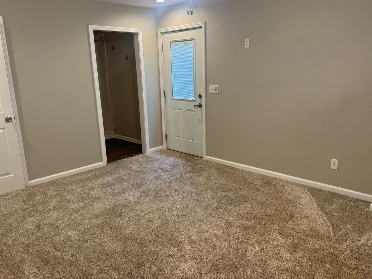 30 Derbyshire Rd - Photo 6 of 16
