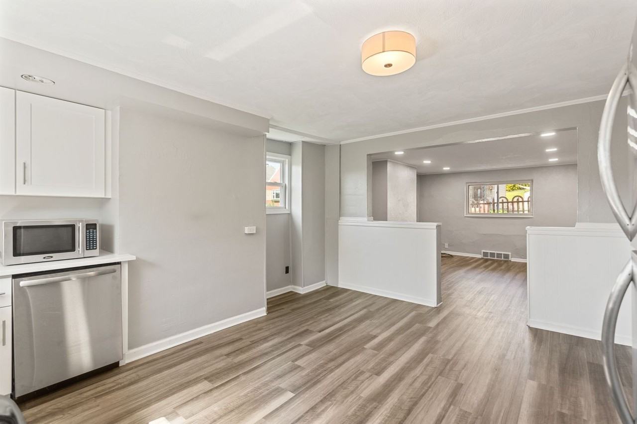 147 Amabell St - Photo 2 of 20