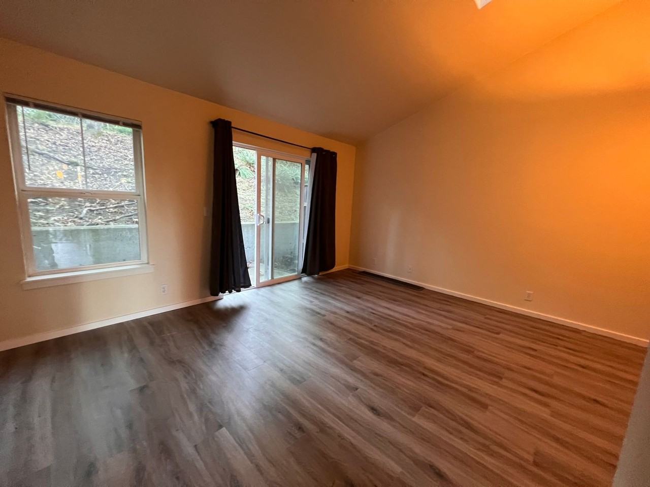 3926 Monroe St - Photo 3 of 11