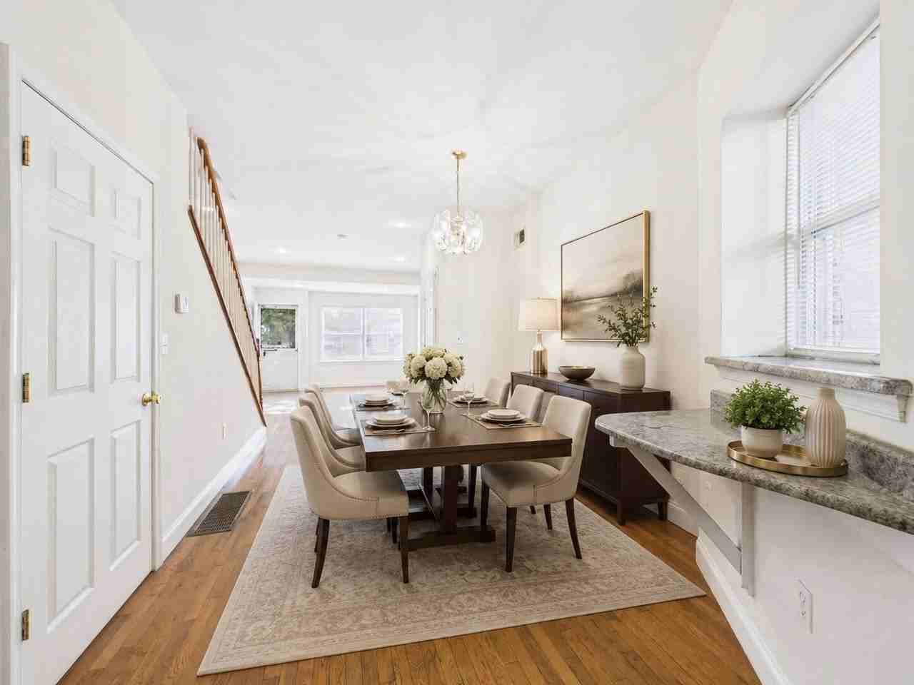 2429 S 3rd St - Photo 4 of 22