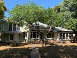 featured image of 1153 Arcadian Ave