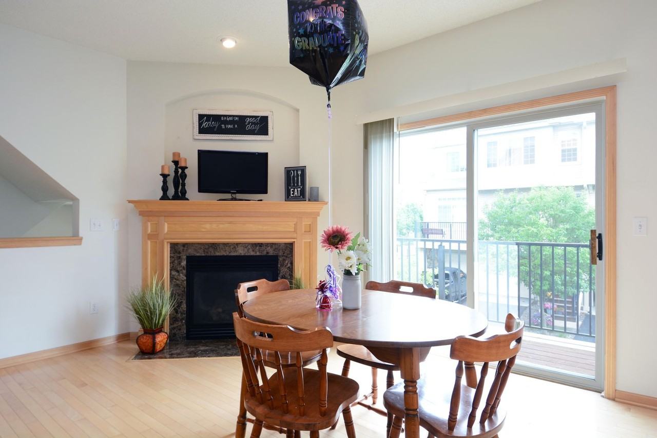 11296 Baltimore St Ne #B - Photo 3 of 42