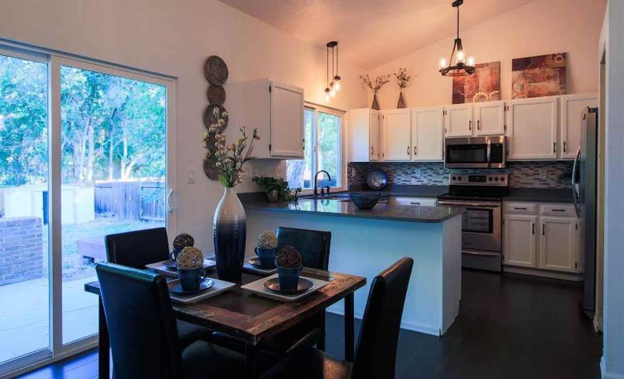 2910 Rolling Wood Loop - Photo 6 of 17