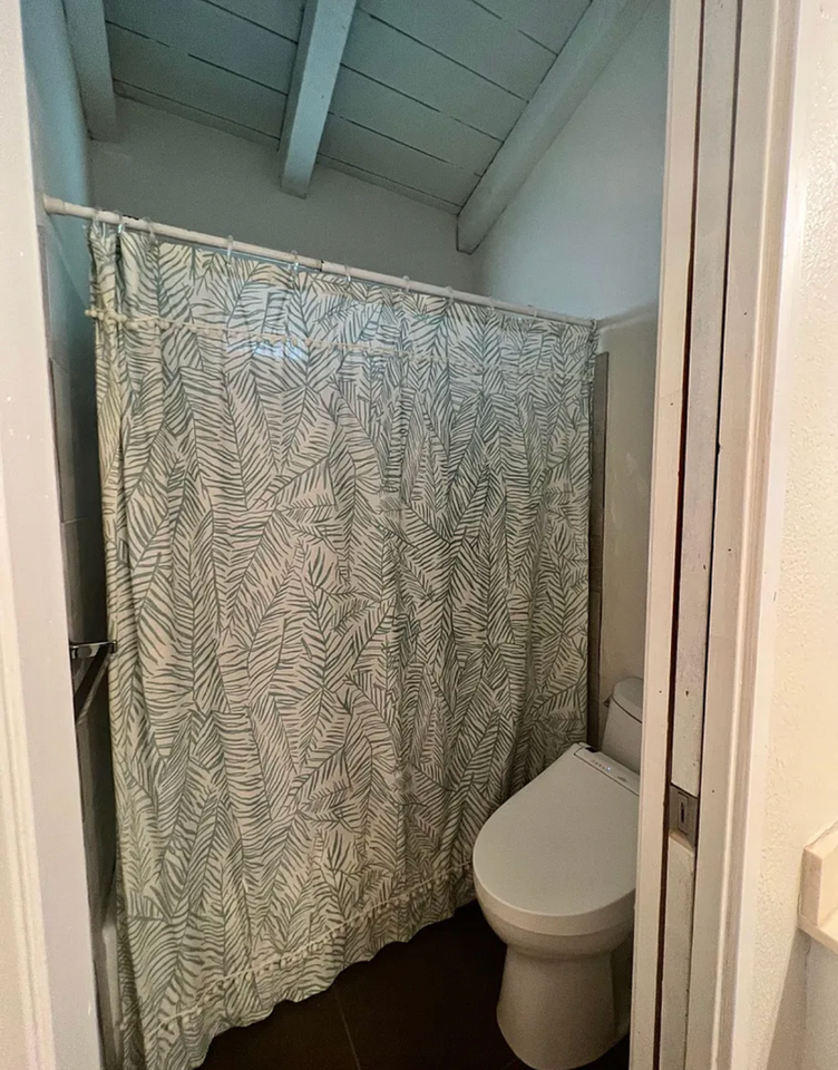 826 Kealahou St - Photo 3 of 12