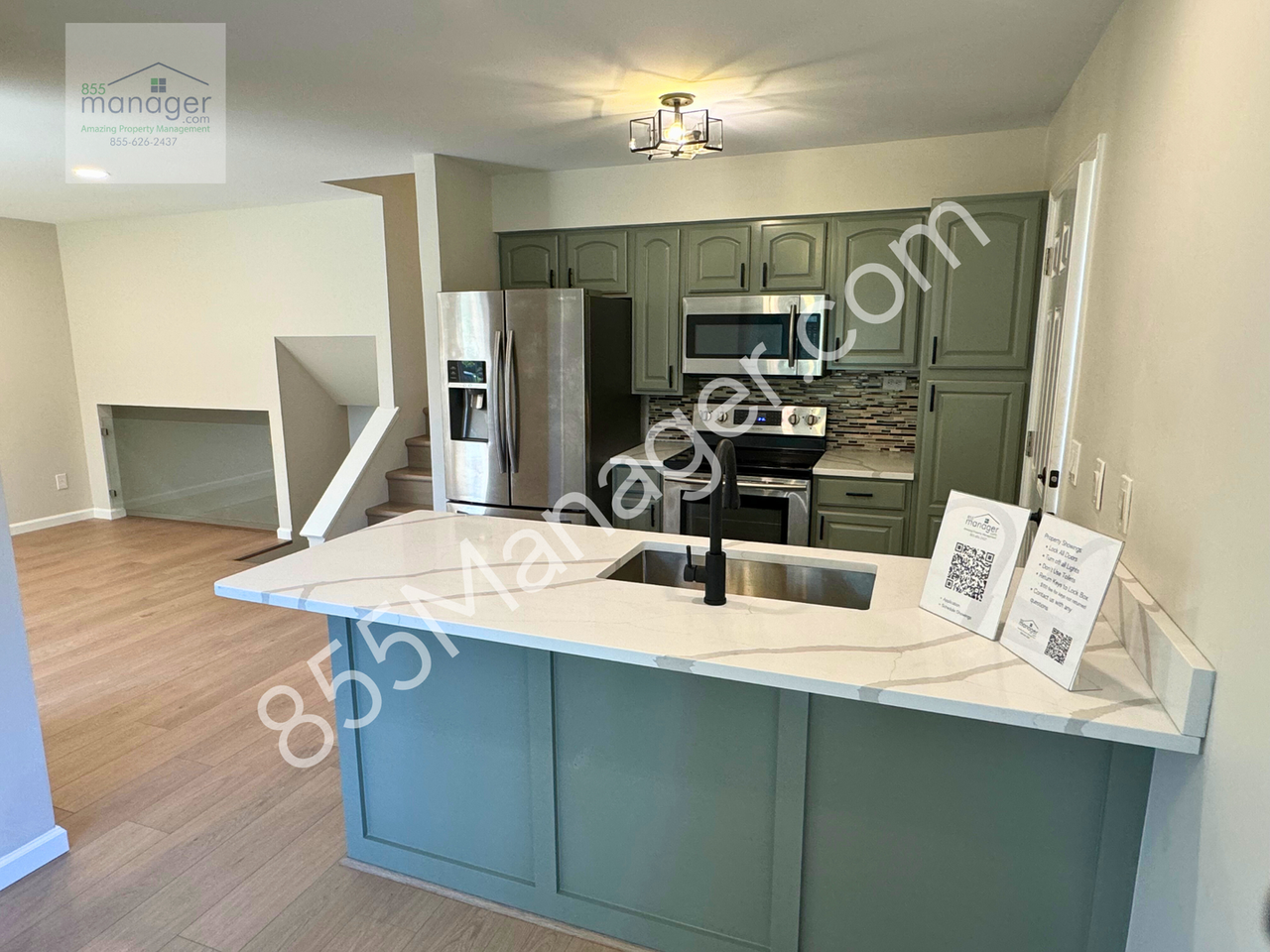 1040 Lalond Ave - Photo 3 of 24