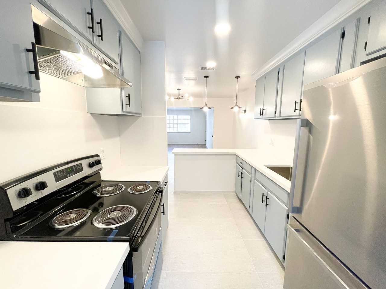 1100 Shasta Ave #8 - Photo 6 of 20