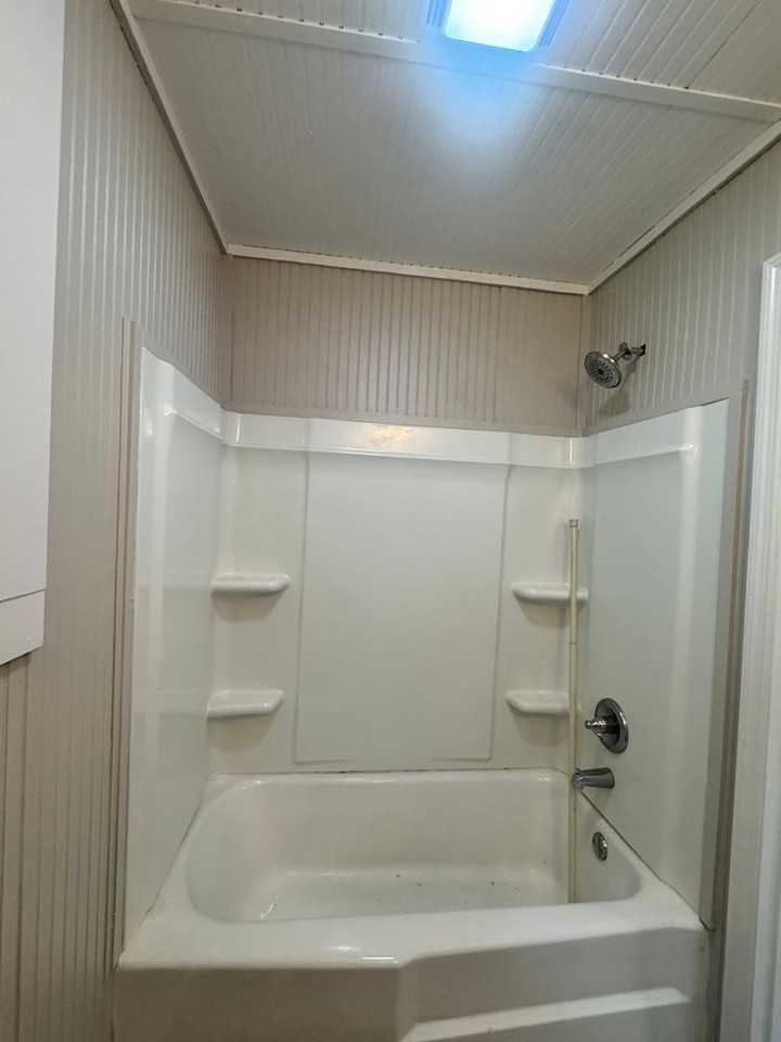 307 Crawford Ln - Photo 2 of 7
