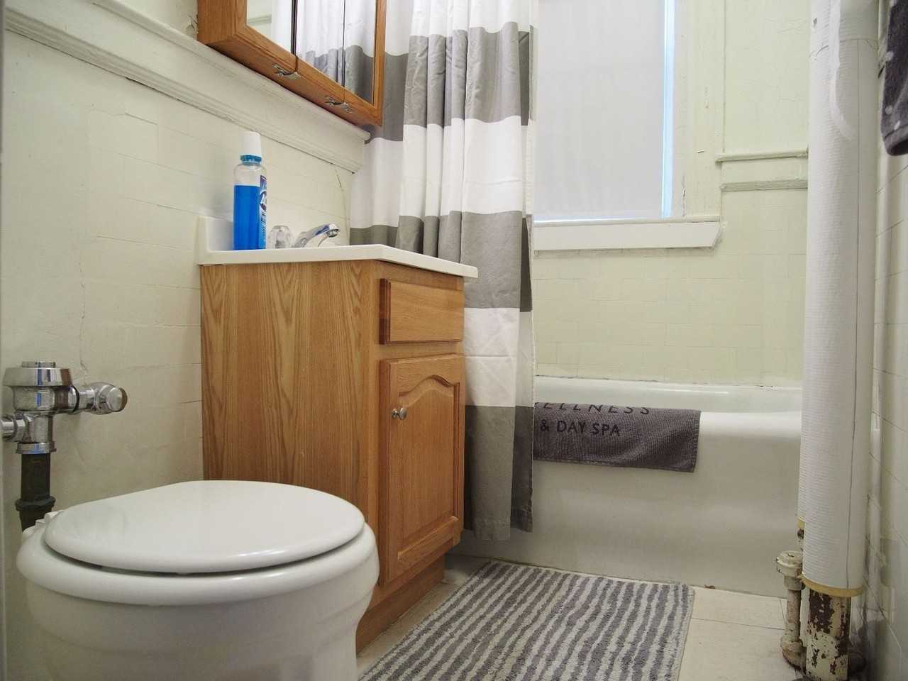 16 Boylston St - Photo 4 of 14