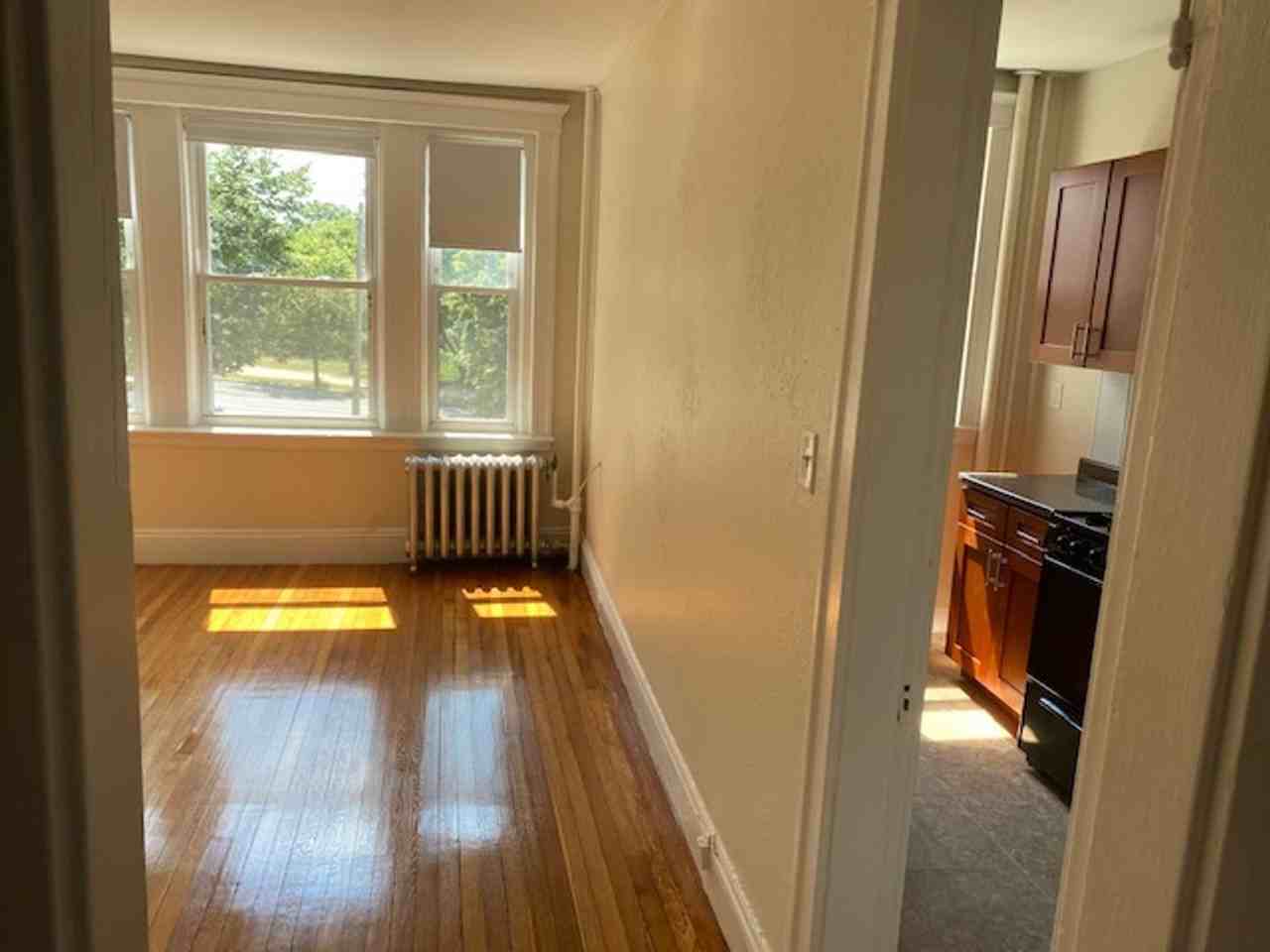 16 Boylston St - Photo 6 of 14