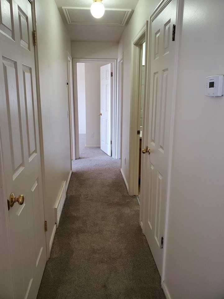 376 W 1900 S - Photo 5 of 20