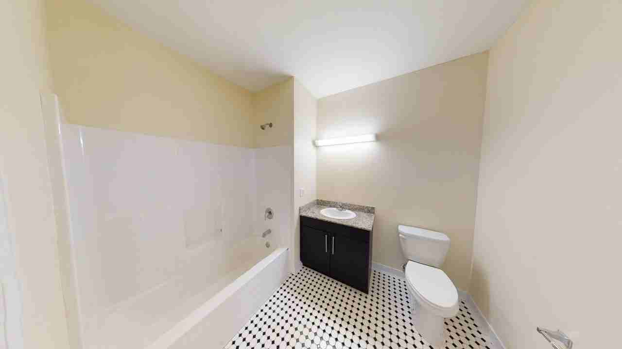 Golden Hill Street Apartments - Photo 4 of 13