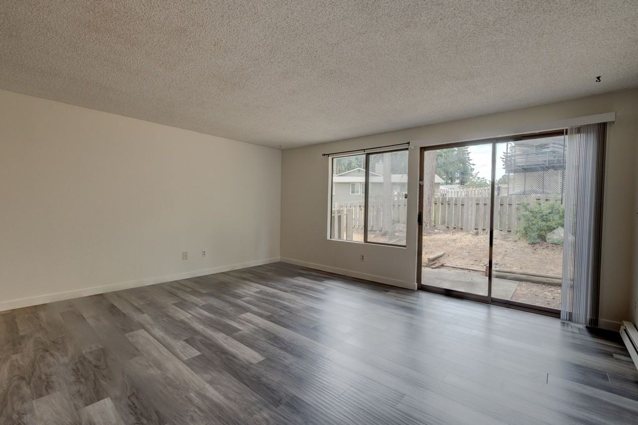 111 Nw Columbia Dr Apt B3 - Photo 6 of 21