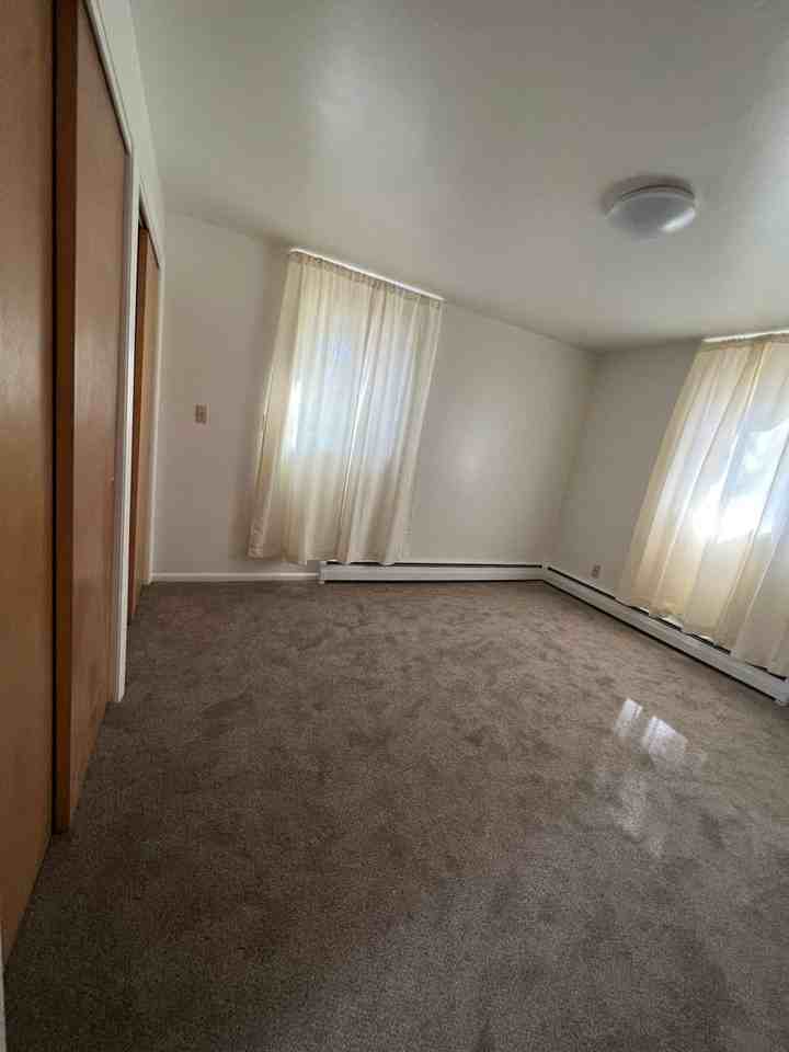603 N Main St - Photo 3 of 7