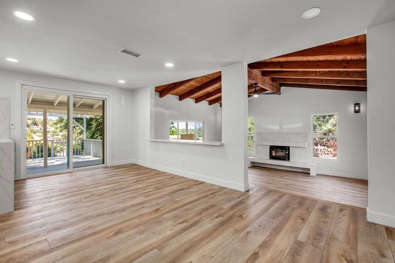 1162 Pebble Springs Ln - Photo 3 of 22