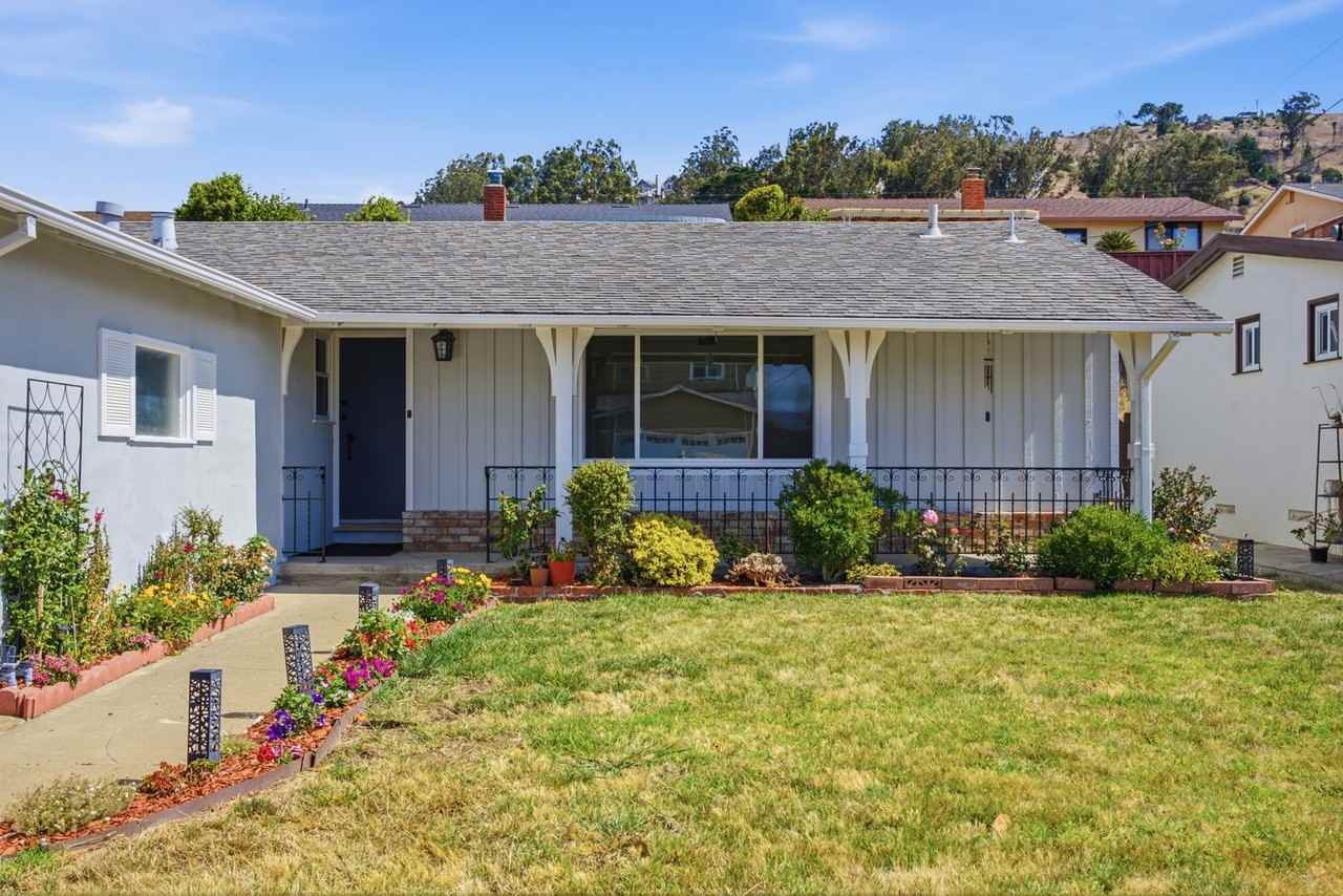 760 Cottonwood Ave - Photo 3 of 36