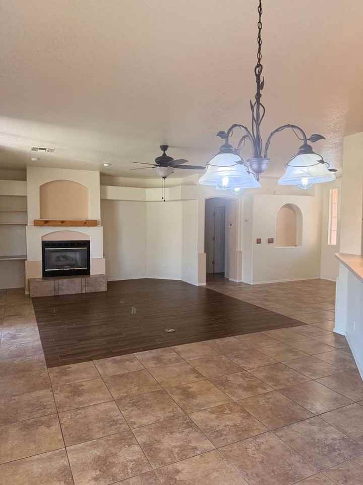 3630 River Rock Ct - Photo 6 of 29