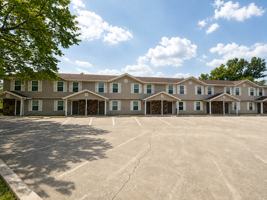 featured image of 2210 E Macs Ct