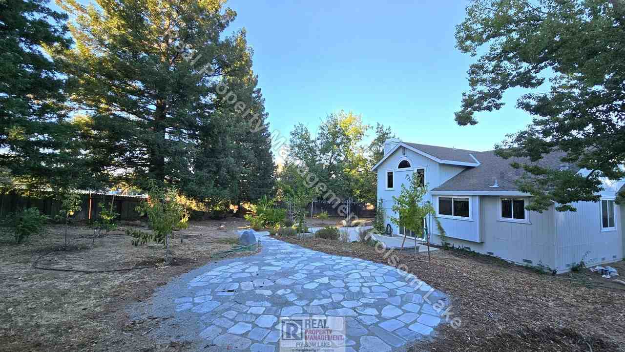 107 Oneill Ct - Photo 3 of 3