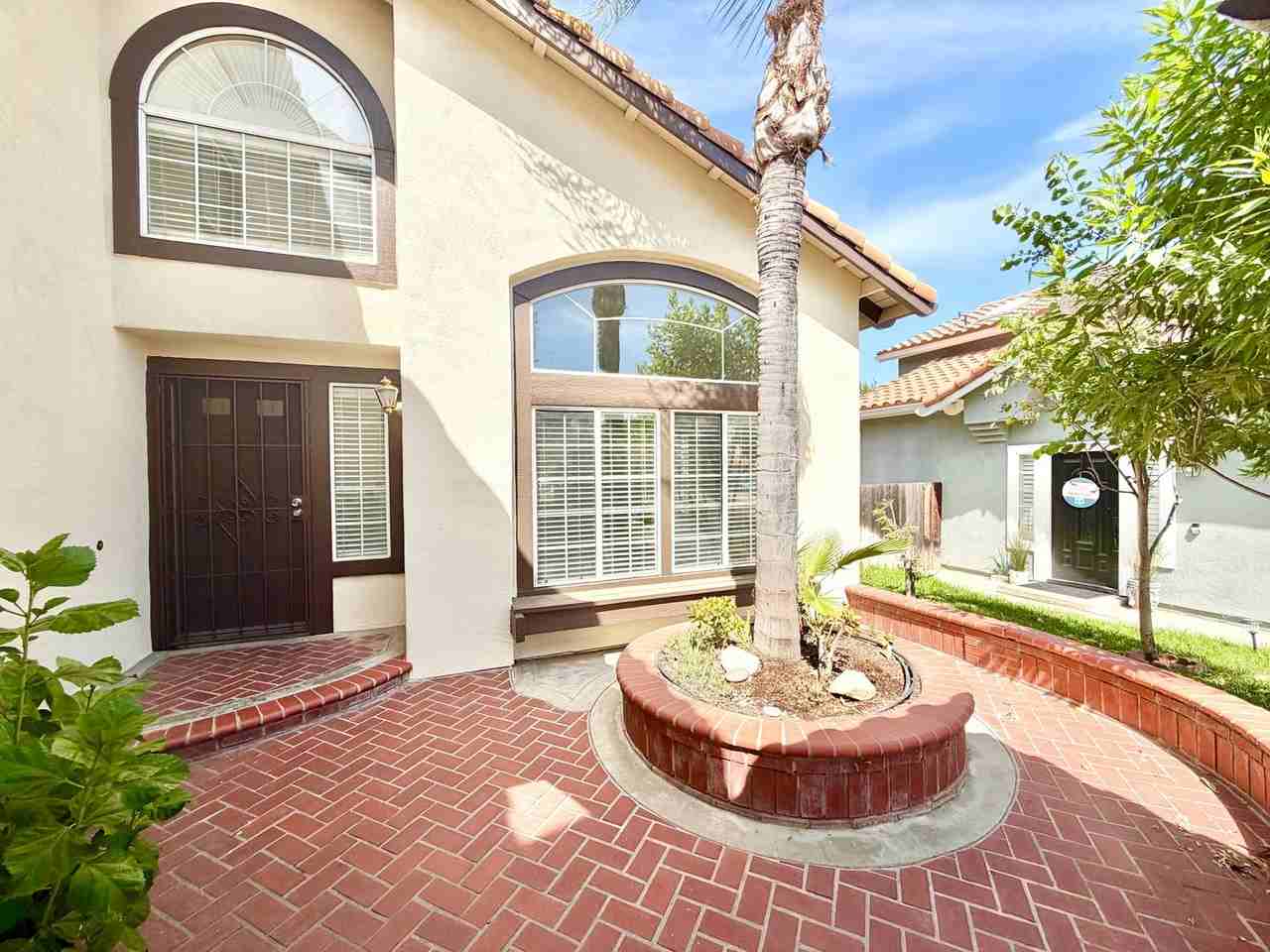 25188 Via Las Lomas - Photo 5 of 44