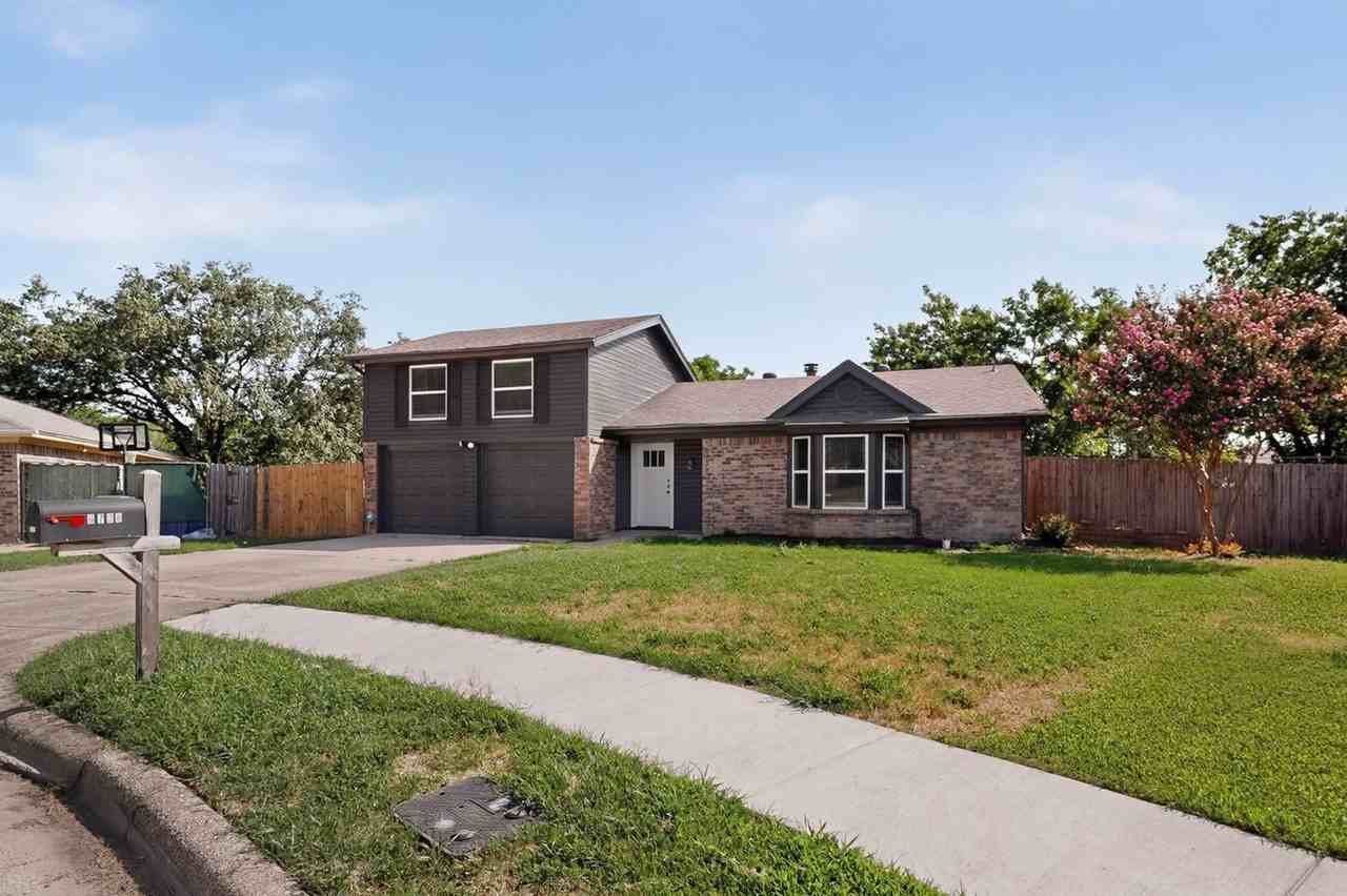 6708 Johnnie Ct - Photo 3 of 46
