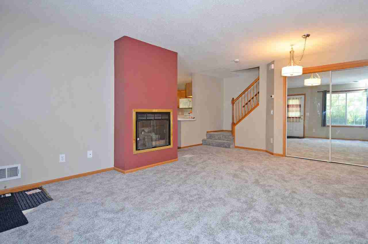1926 Kyle Way - Photo 3 of 15