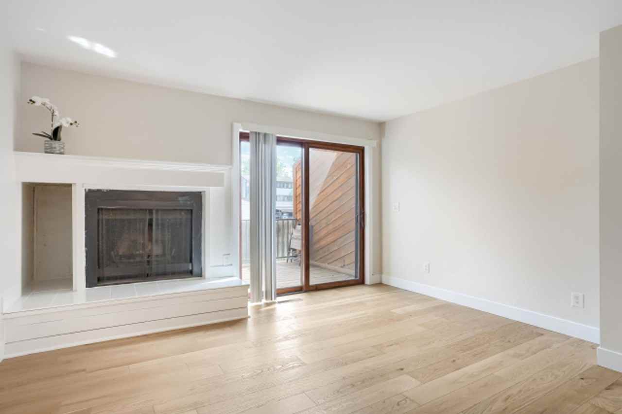 3368 Hickok Pl - Photo 5 of 30