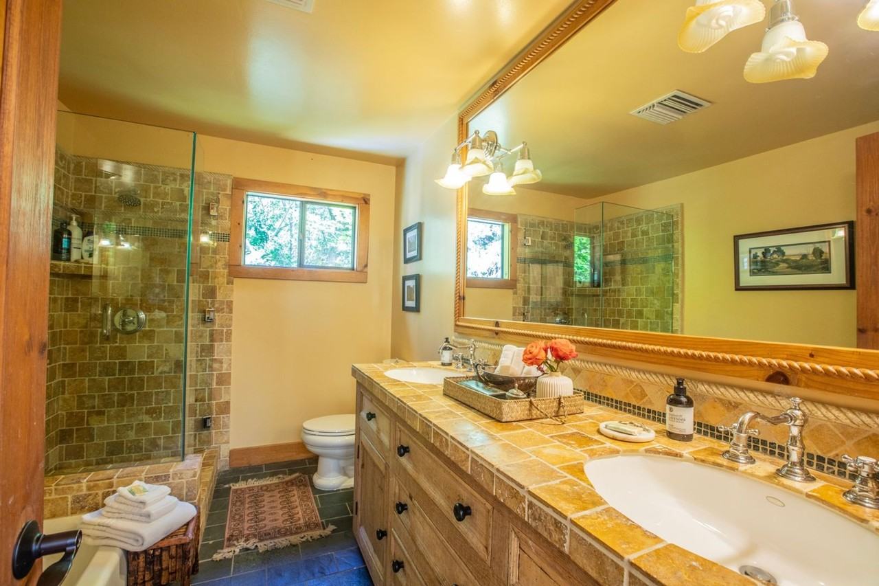 27385 N Bay Rd - Photo 6 of 26