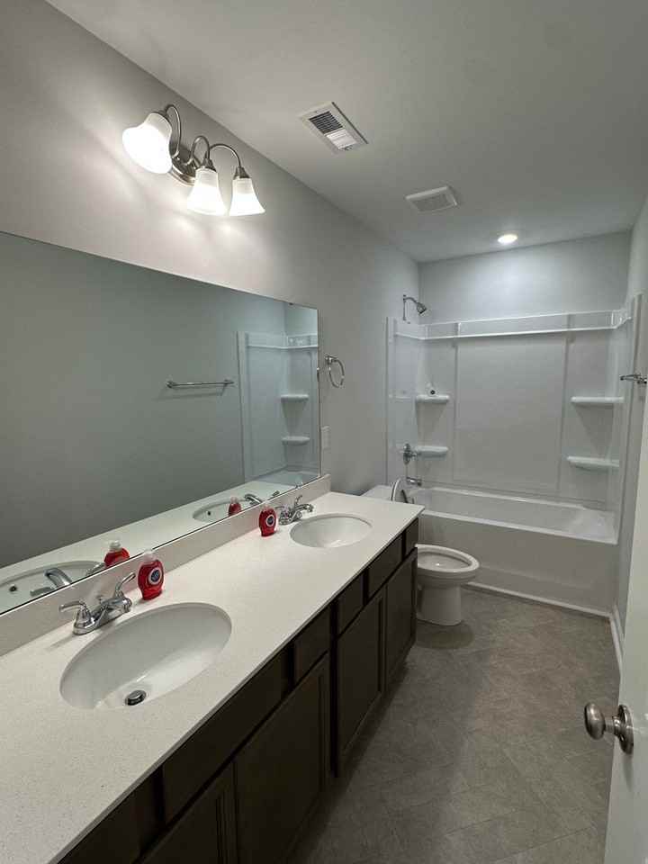 926 Lodgepole Ln - Photo 4 of 6