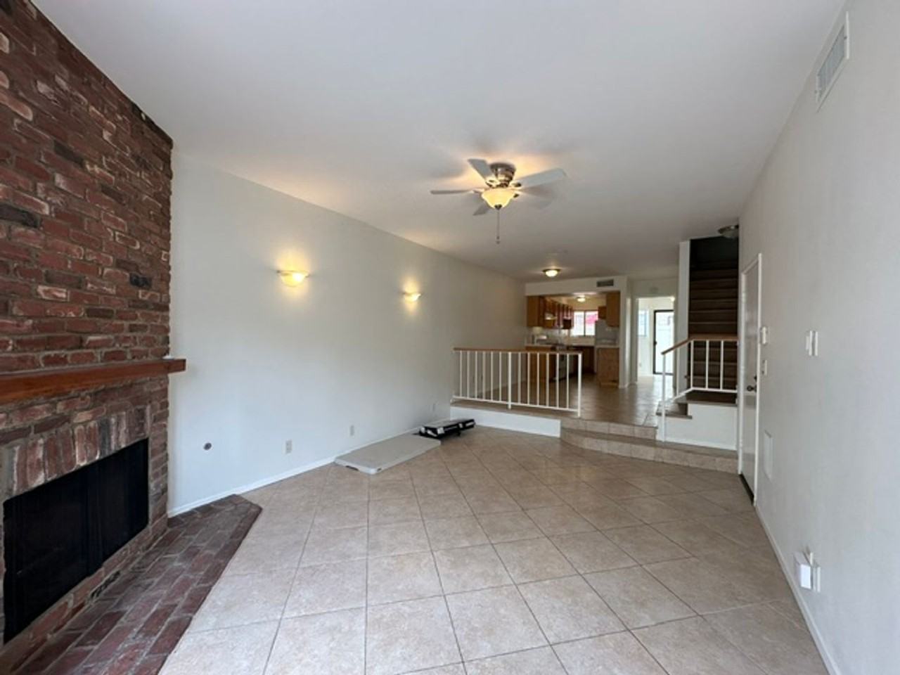 22865 Del Valle St #6 - Photo 2 of 28