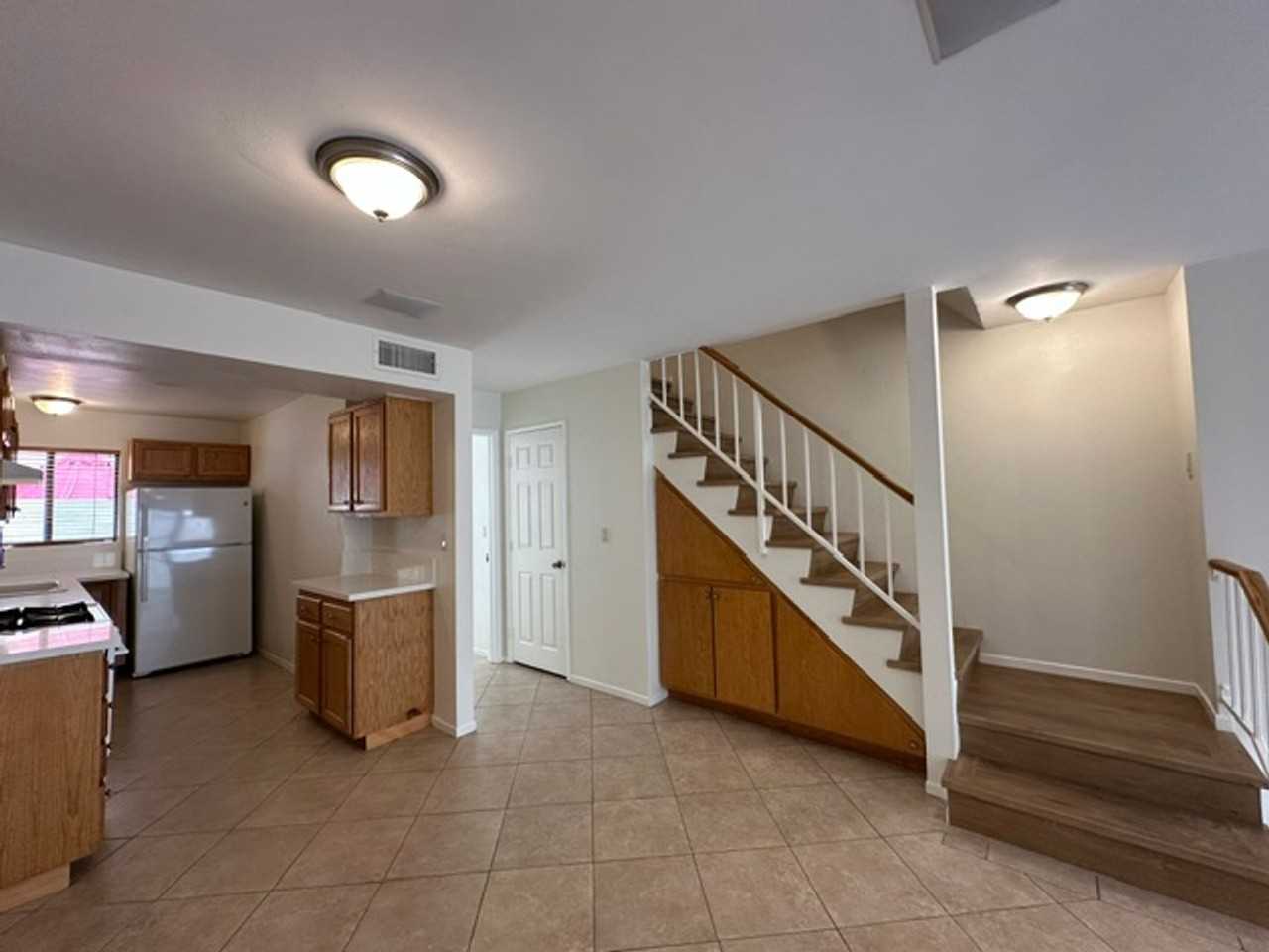 22865 Del Valle St #6 - Photo 3 of 28