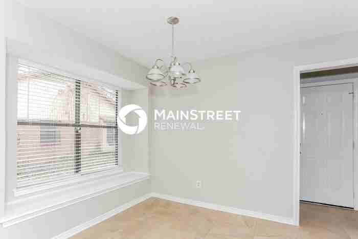 1016 Placid Dr - Photo 4 of 16