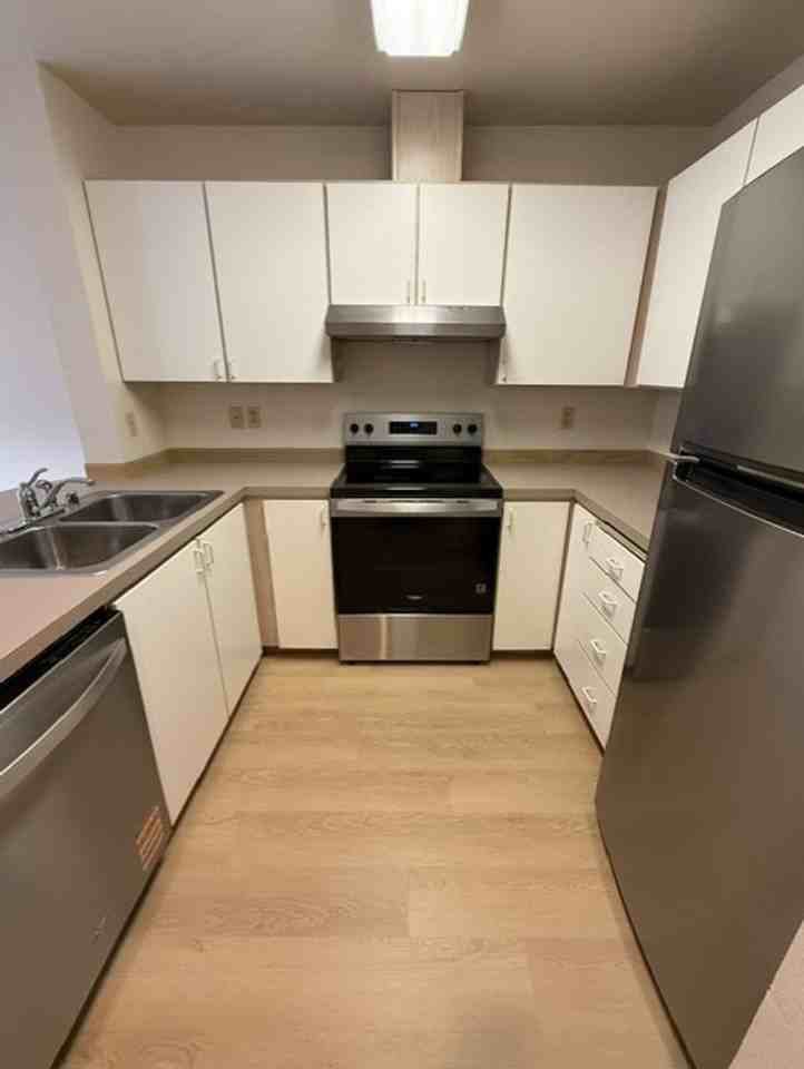 9916 Ne 134th Ct - Photo 4 of 21