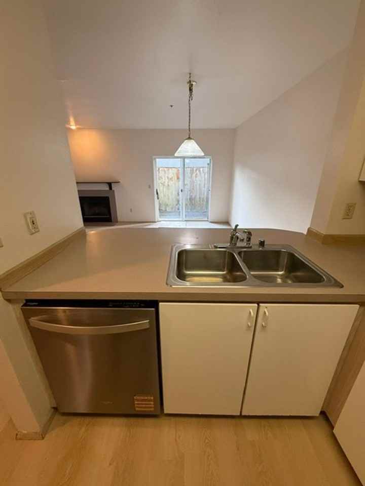 9916 Ne 134th Ct - Photo 7 of 21