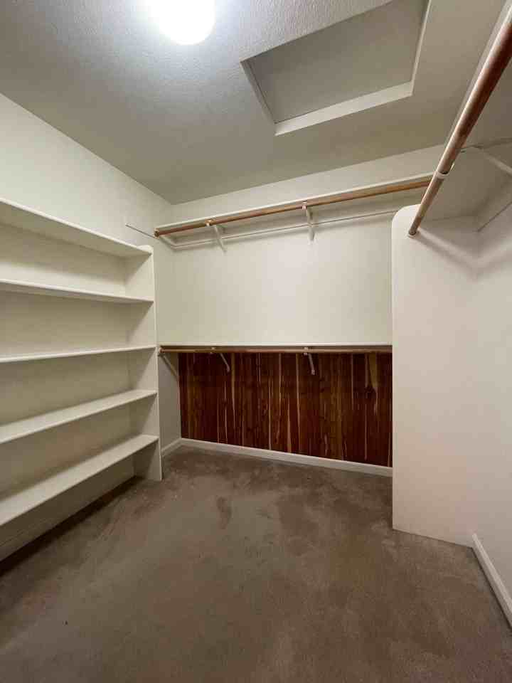 4424 Heather Ridge Ln - Photo 7 of 16