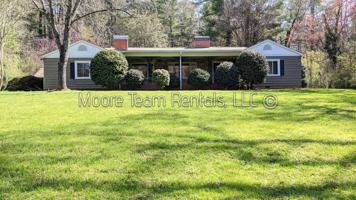 featured image of 2612 Haywood Rd