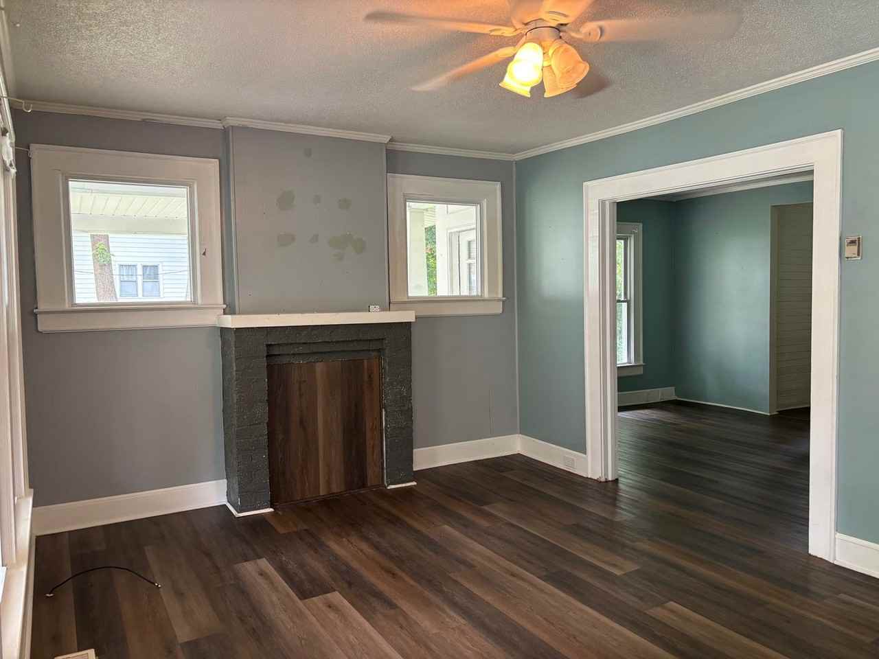 825 Dixon Ave - Photo 5 of 24
