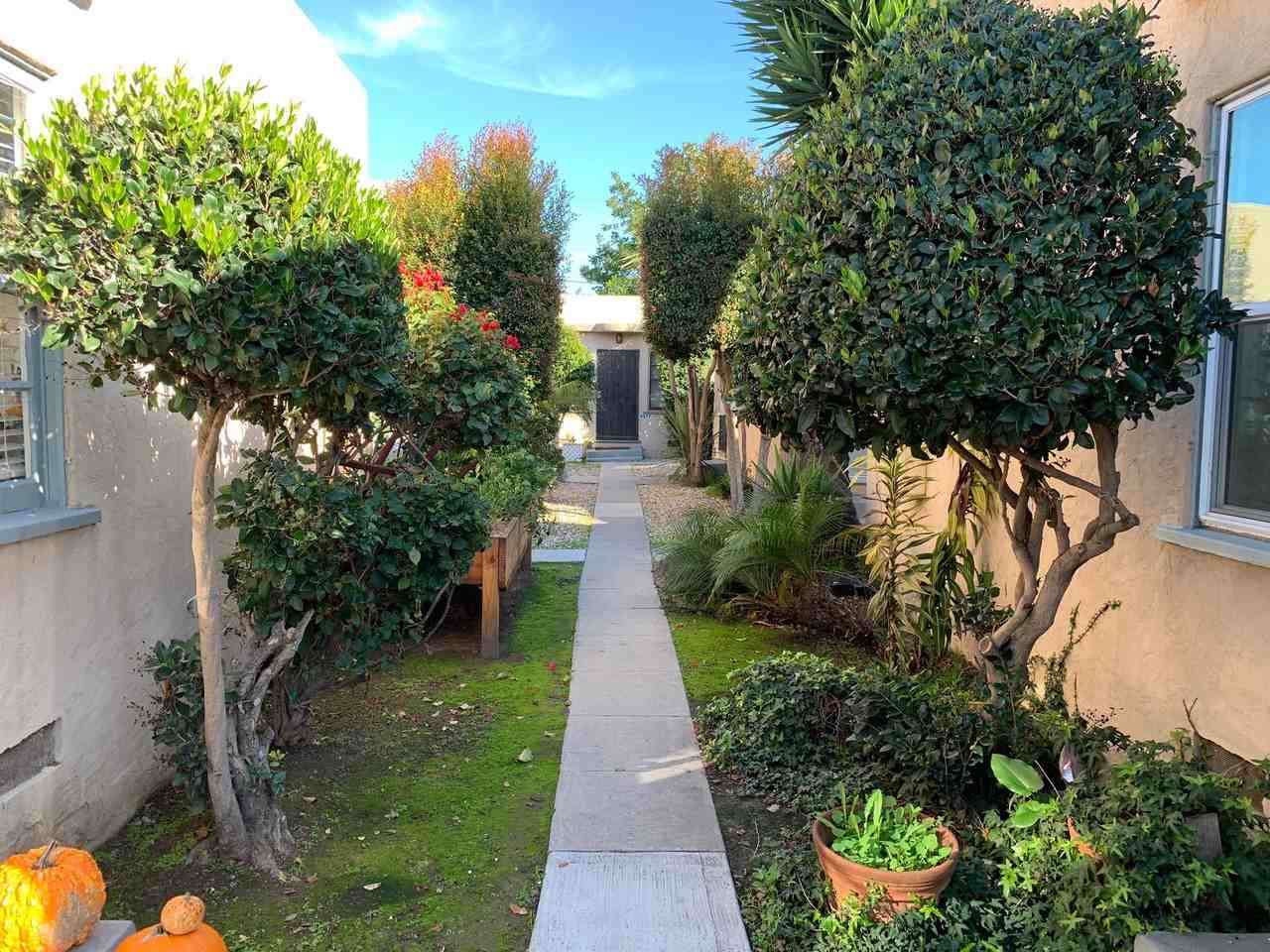 1 Bedroom / 1 Bath Cottage W/ Parking space in Normal Heights - Photo 2 of 2