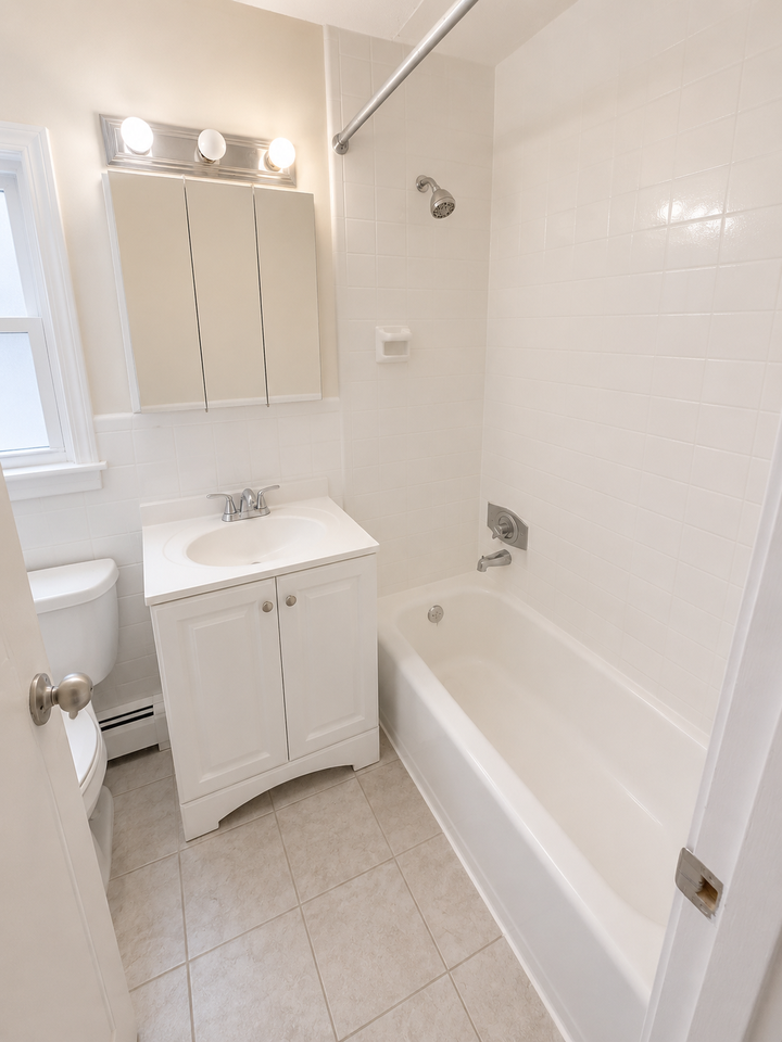 17 Burlington St #1 - Photo 5 of 5