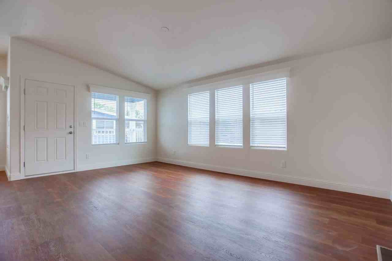 1219 E Barham Dr #80 - Photo 5 of 32