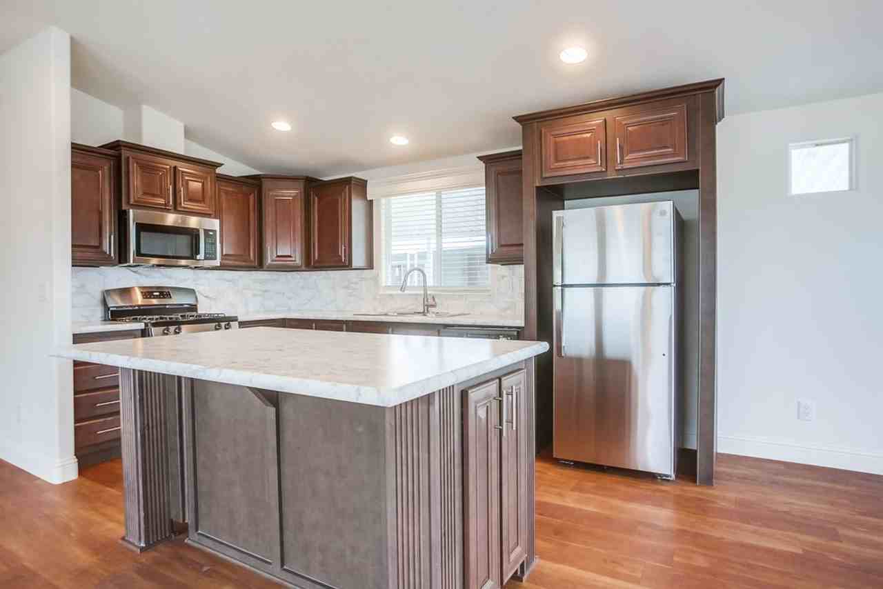 1219 E Barham Dr #80 - Photo 7 of 32