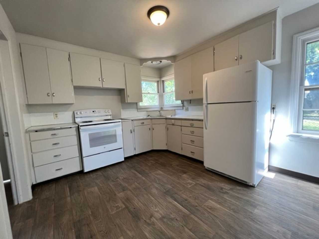 1622 W Spaulding St - Photo 5 of 13
