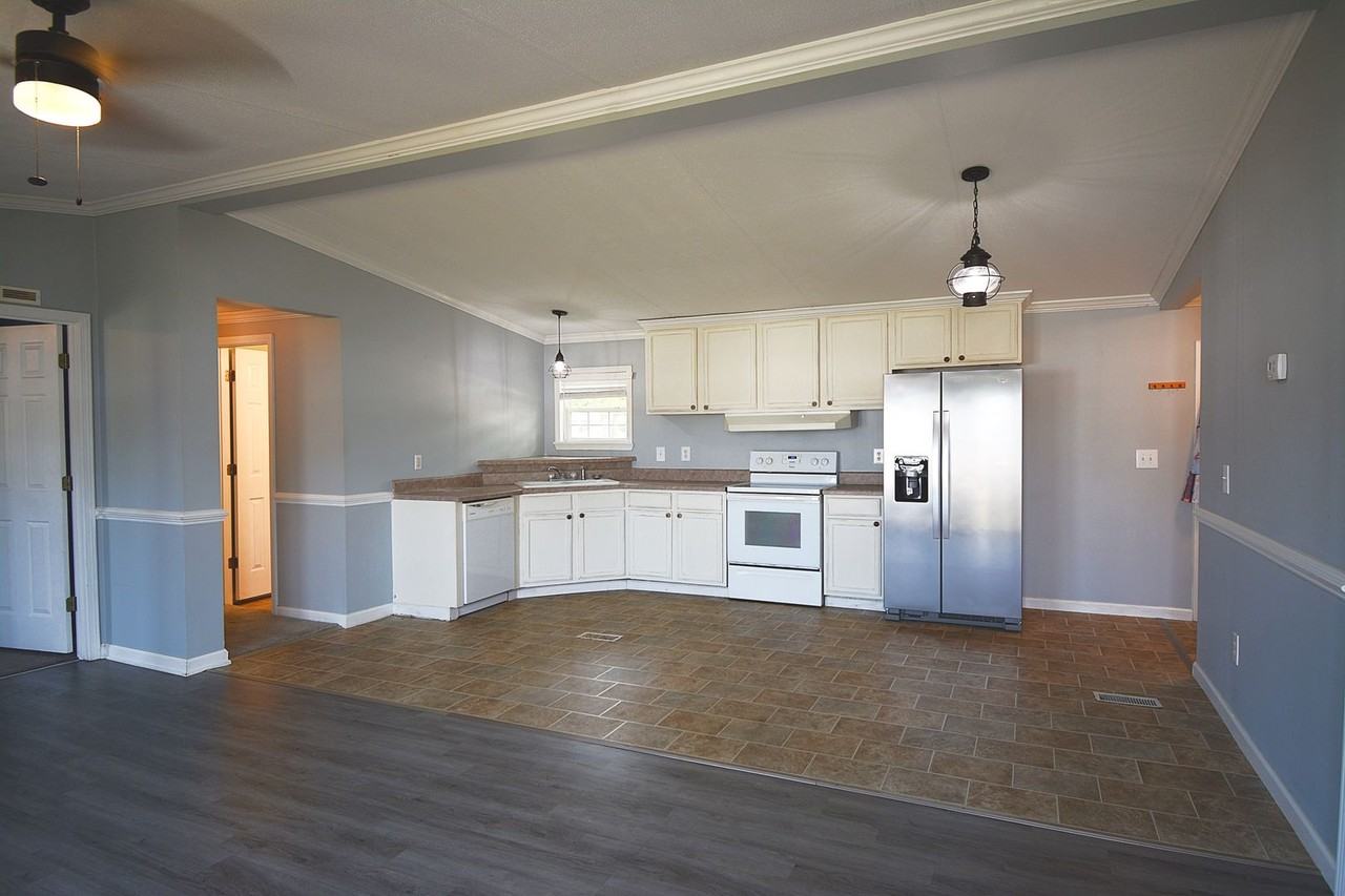 106 Fishtail Ct - Photo 4 of 20