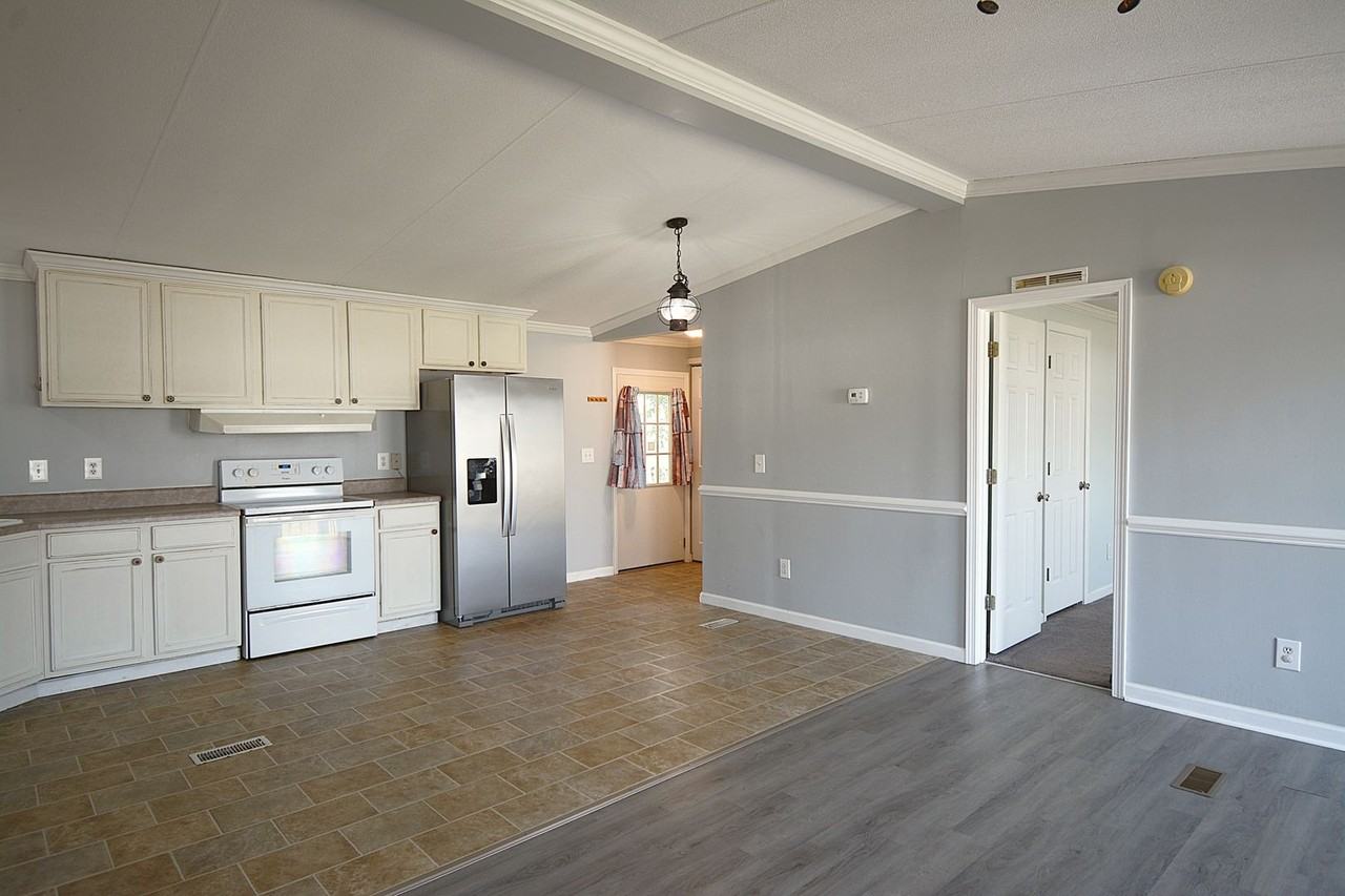 106 Fishtail Ct - Photo 5 of 20