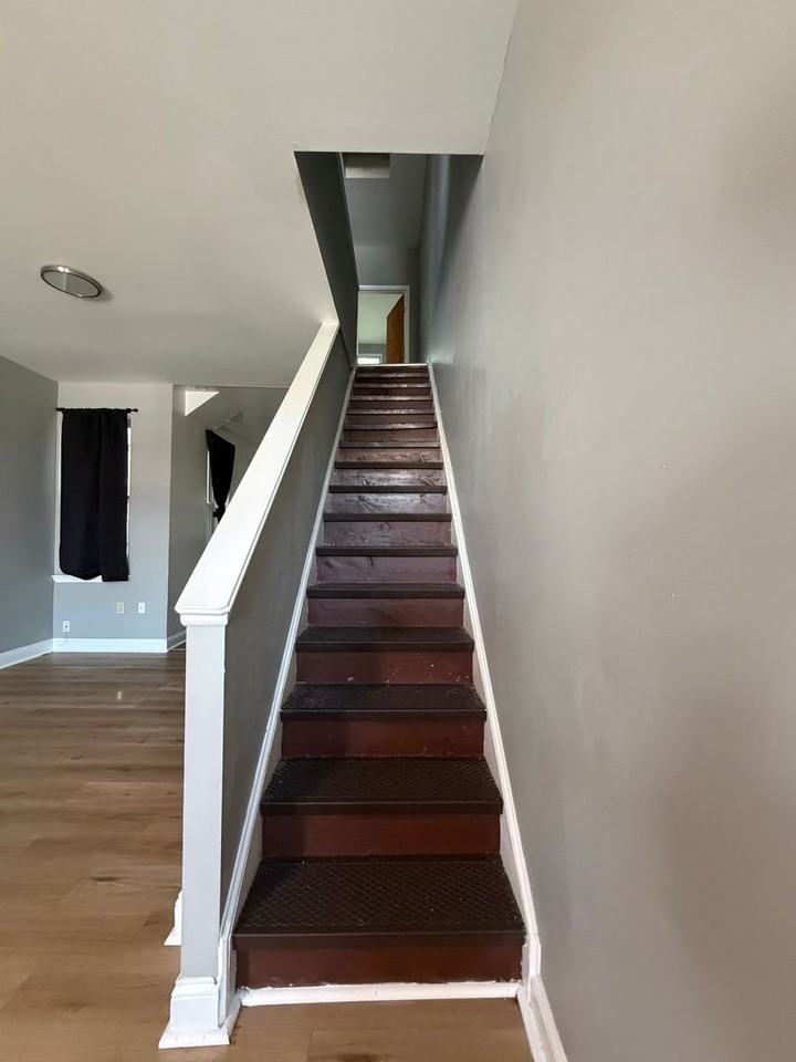 1316 S May St - Photo 6 of 16