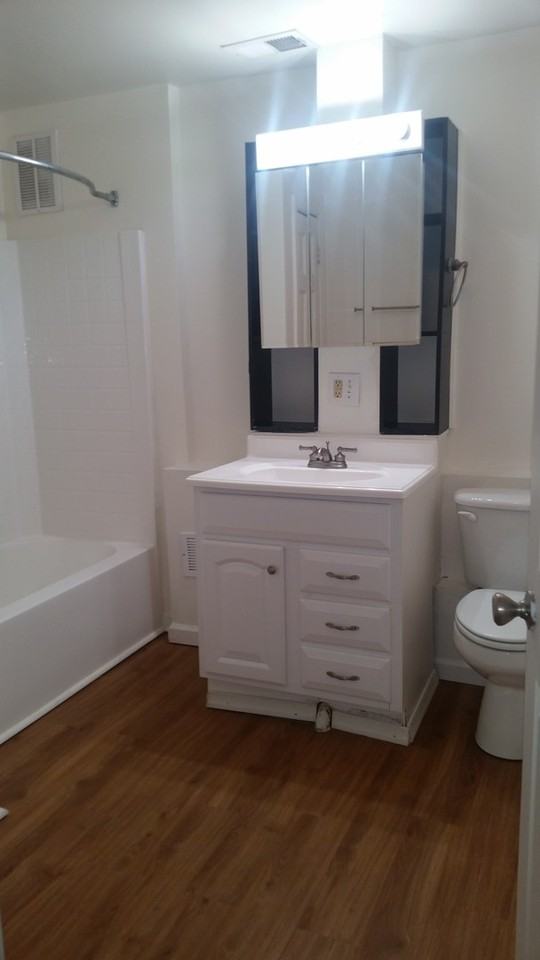 345 Rick St - Photo 7 of 10