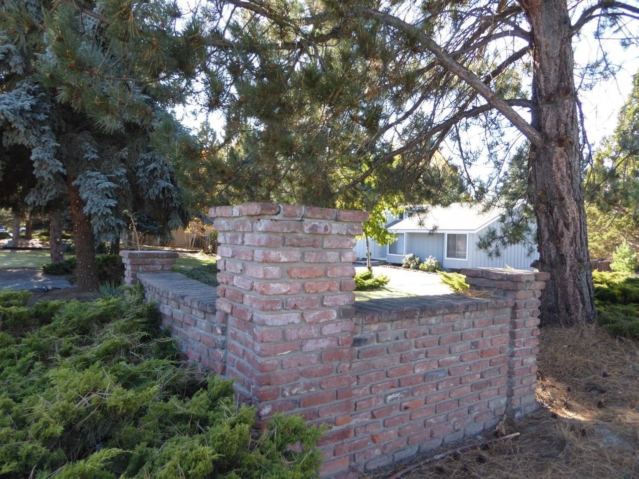 61591 Orion Dr - Photo 4 of 24