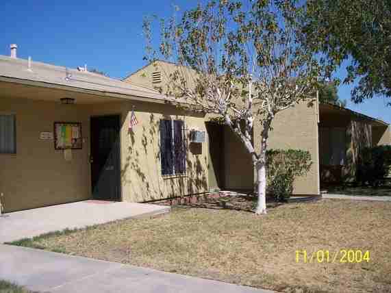 554 Grape Ave - Photo 3 of 9