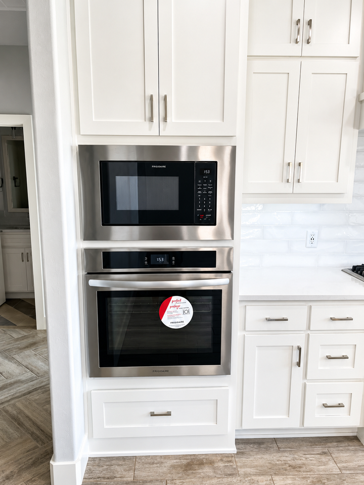 17733 Walnut Creek Rd - Photo 6 of 23