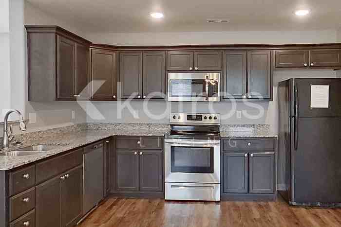 202 Fieldstone Cir Sw - Photo 7 of 21