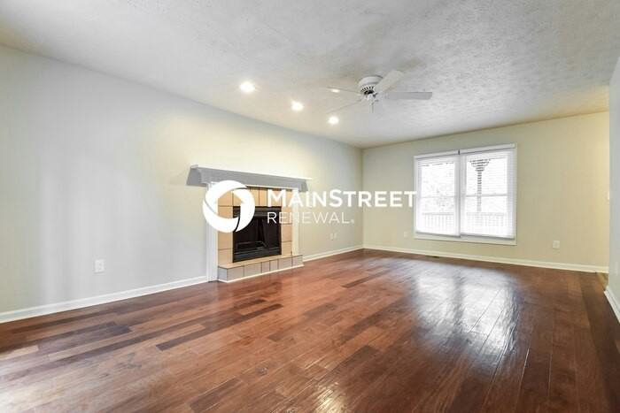 2390 June Springs Dr Sw - Photo 3 of 18